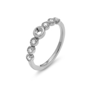 Melano Twisted ring Tylia CZ