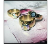 Superdeal Melano sturdy ring met zetting goldplating